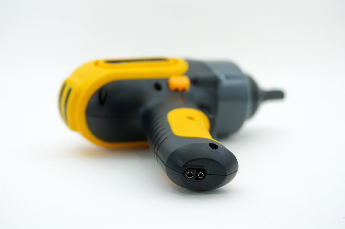 В сегодняшнем обзоре я познакомлю вас с чемоданчиком, который пригодится любому автомобилисту.-15