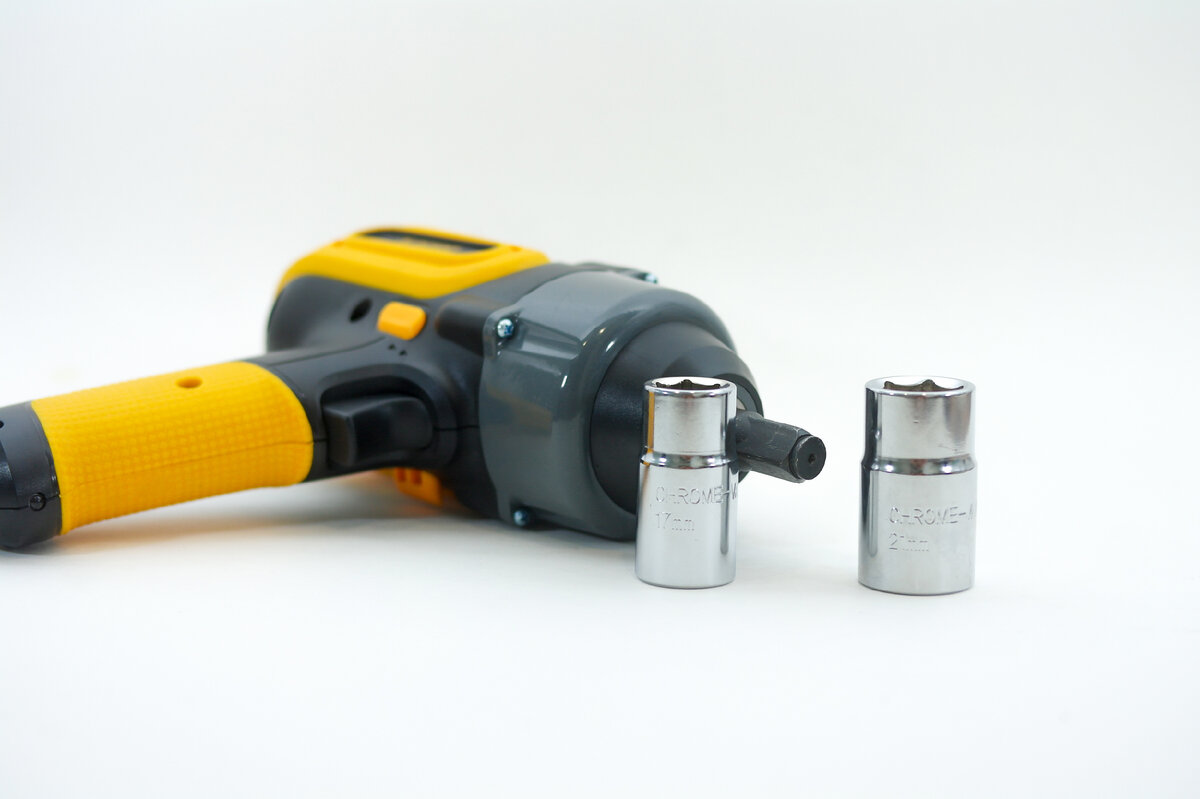 В сегодняшнем обзоре я познакомлю вас с чемоданчиком, который пригодится любому автомобилисту.-19