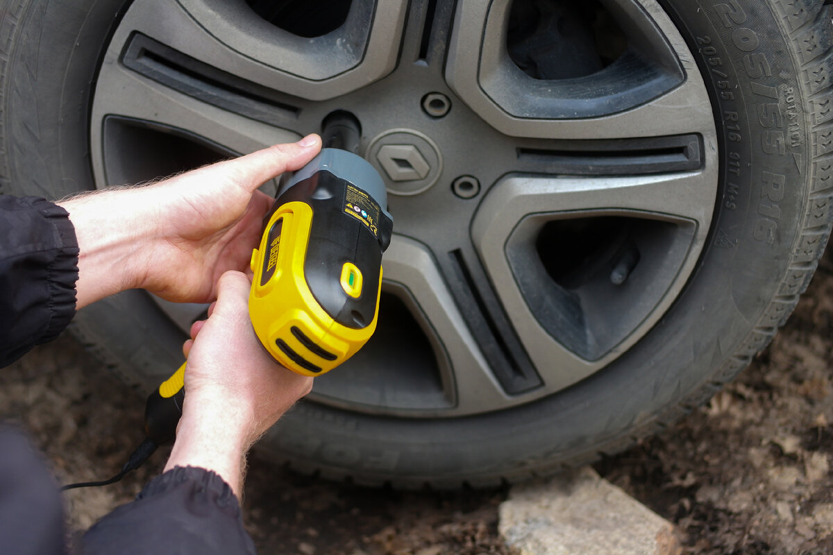 В сегодняшнем обзоре я познакомлю вас с чемоданчиком, который пригодится любому автомобилисту.-22-2