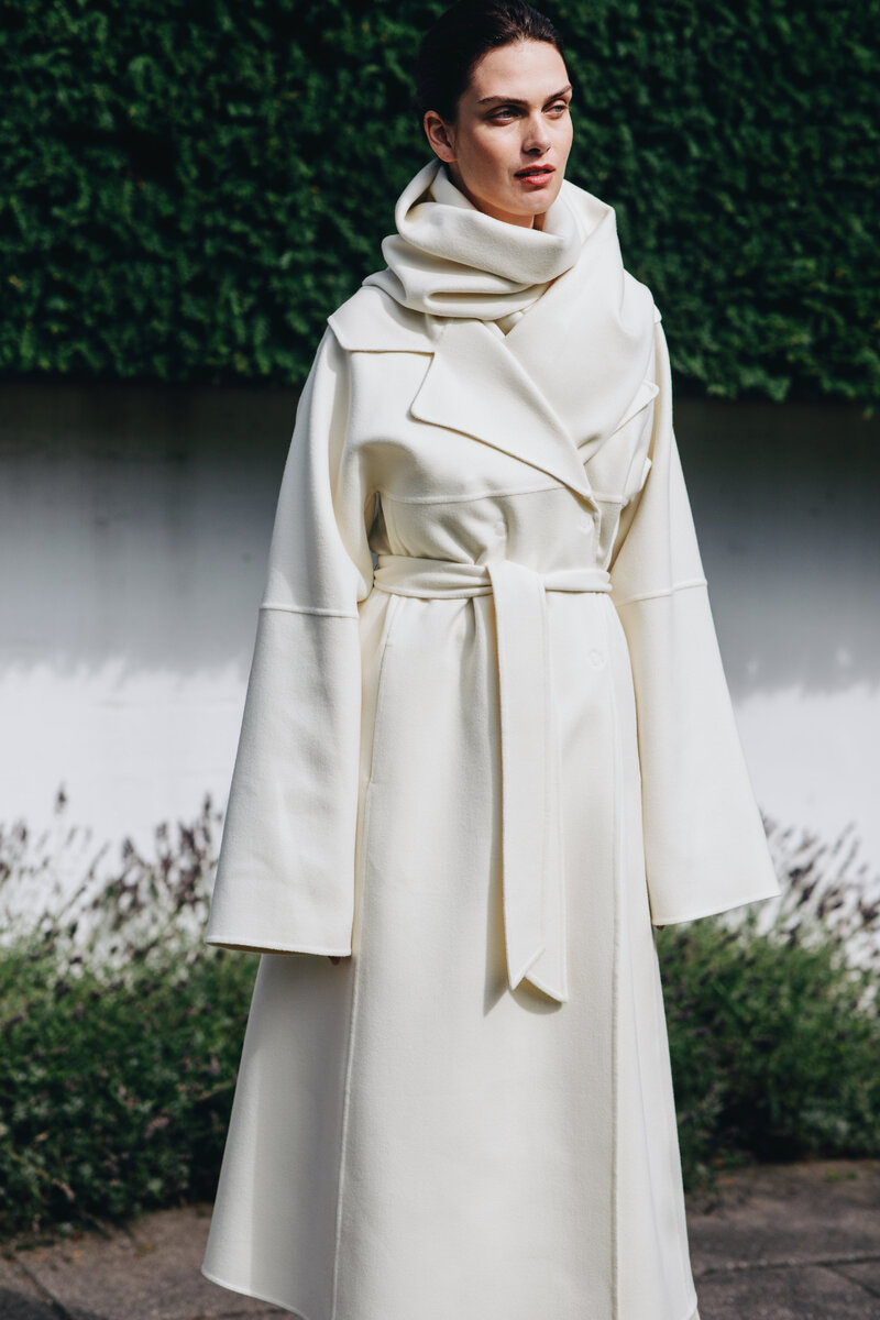    Как красиво завязать шарф зимой-2024Legion-Media