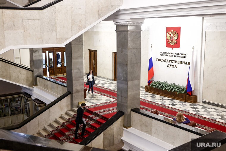    Уровень МРОТ в России планируют увеличить до 19 тысяч, сообщили в ГосДуме