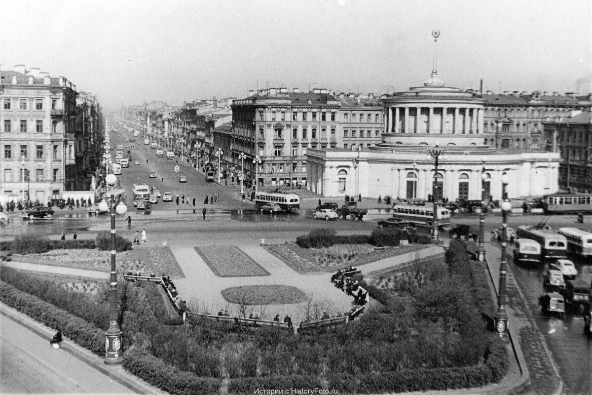 площадь восстания 1960 год