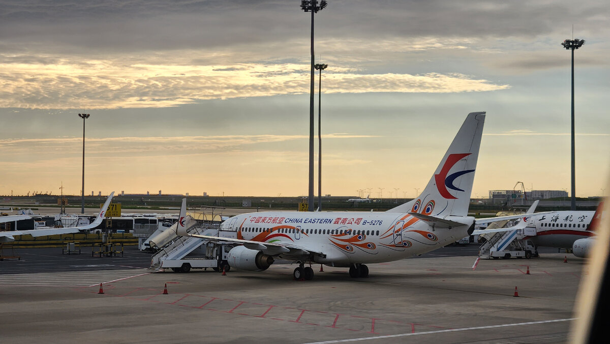Флот China Eastern состоит из Boeing (на фото) и Airbus