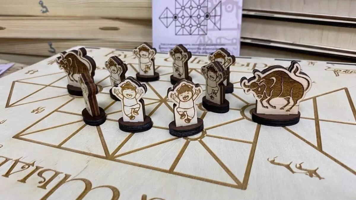     В субботу в Абакане отметят День тувинского языка турниром по бычьим шахматам, сообщает Минкультуры Хакасии.