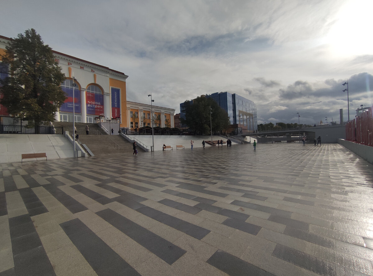 Набережная в Перми. 