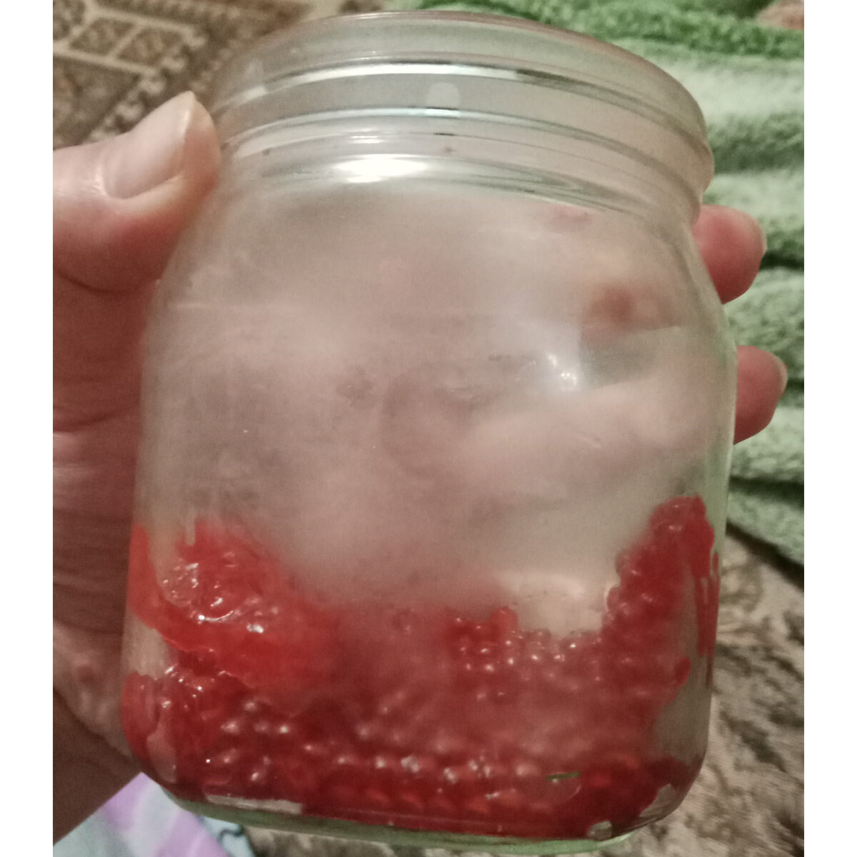 Вот столько было в рыбе