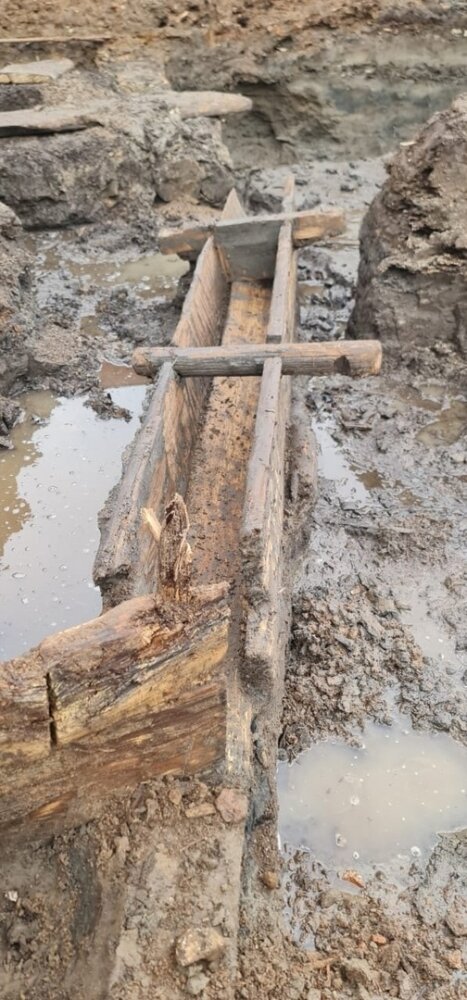    Деревянная система водоотведения, предположительно, появилась в начале прошлого века. Фото: Из личного архивa/ Геннадий Воженников