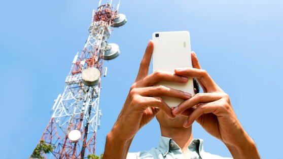    Краткая история развития мобильной связи и сетей в России Богдан Герцен