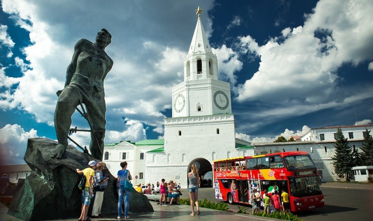 Думаете, ноябрь – это тоскливая, скучнейшая осень и самое противное время года? А вот и нет. Мы-то знаем, где в ноябре будут интересные мероприятия, веселые праздники и даже необычные дни рождения.-3