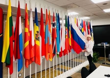    «В какой из ваших стран есть Аллея ангелов?». Представители России посетили конференцию по правам человека ОБСЕ. «Антифашист» выяснил, как это было