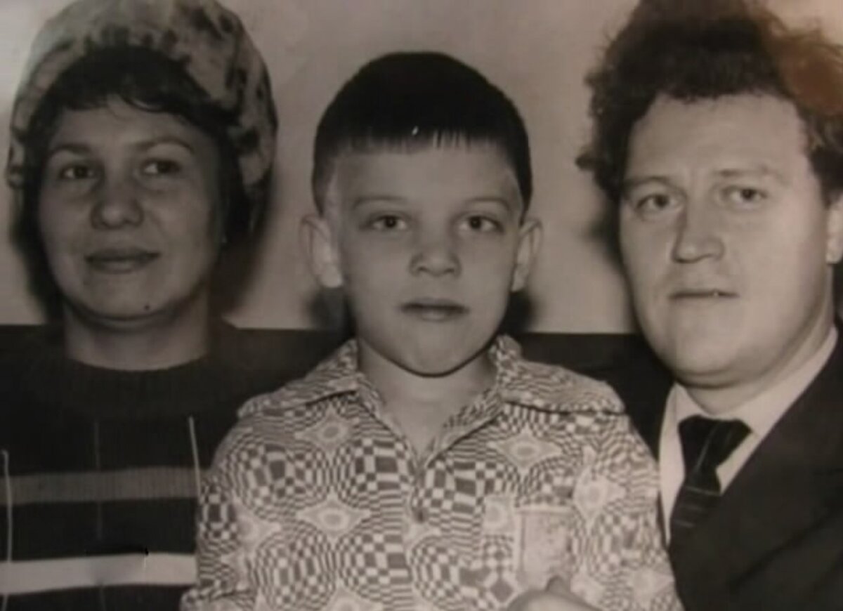 Анатолий Сливко с женой и сыном