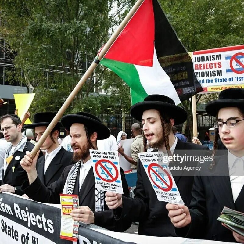 Заявление ЦК РКРП(б)-КПСС Ещё в 1916 г. Владимир Ильич Ленин написал:  «Войны неизбежны, пока общество делится на классы, пока существует эксплуатация человека человеком».-3