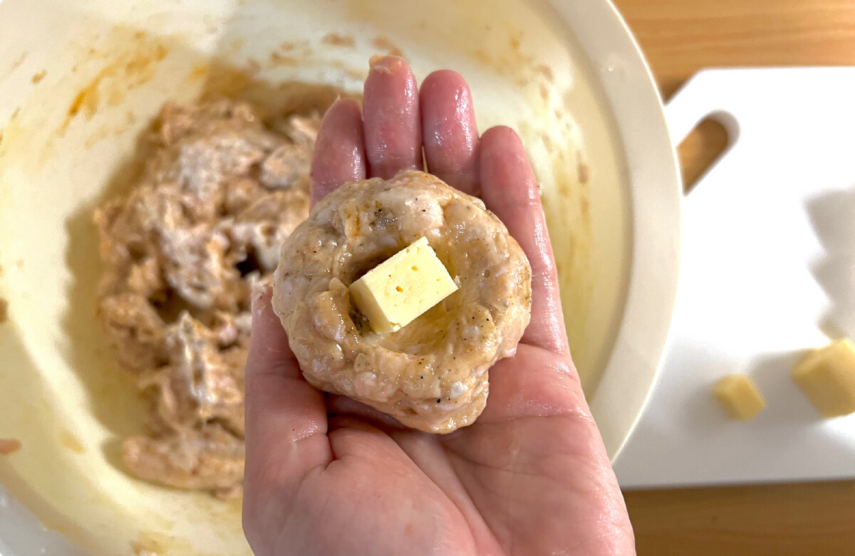 Тефтели из куриного мяса с сыром – кулинарный рецепт
