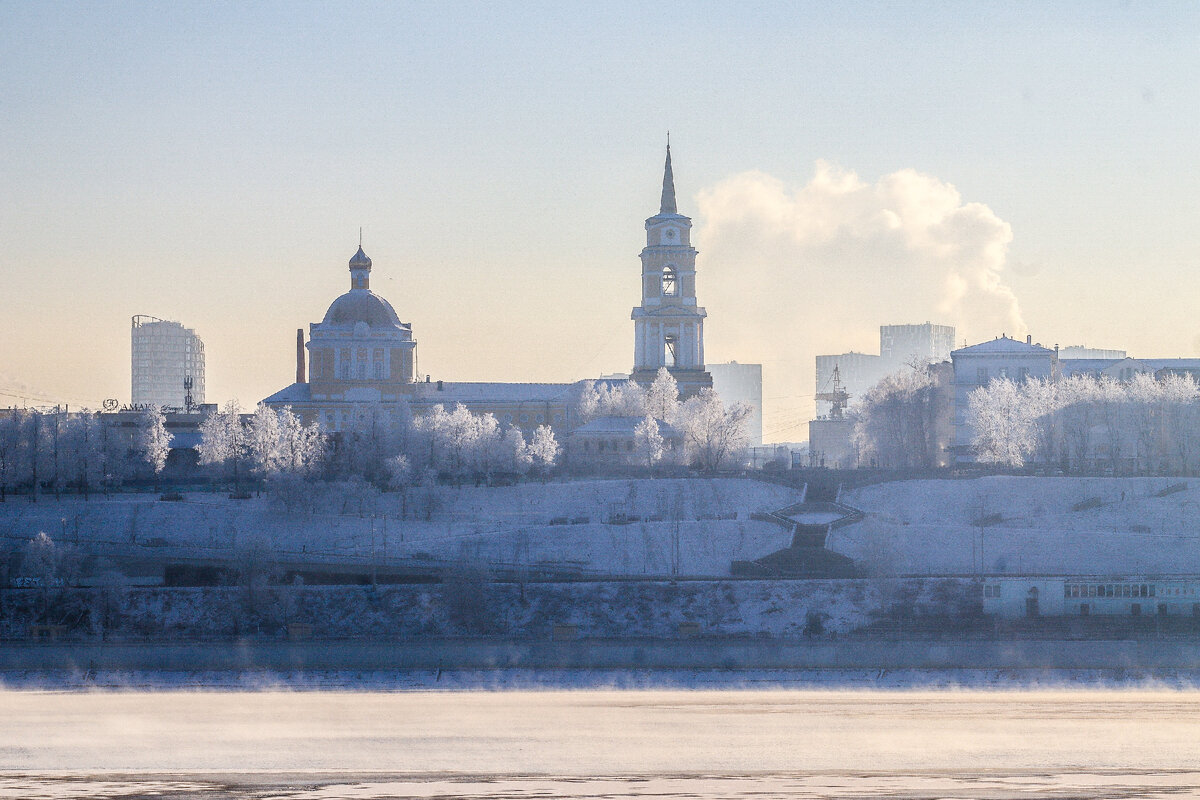 Похолодание в перми. Зимняя набережная арт.