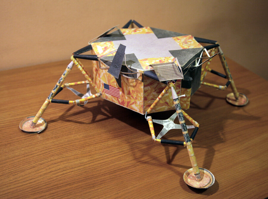 Макет нижней части лунного модуля