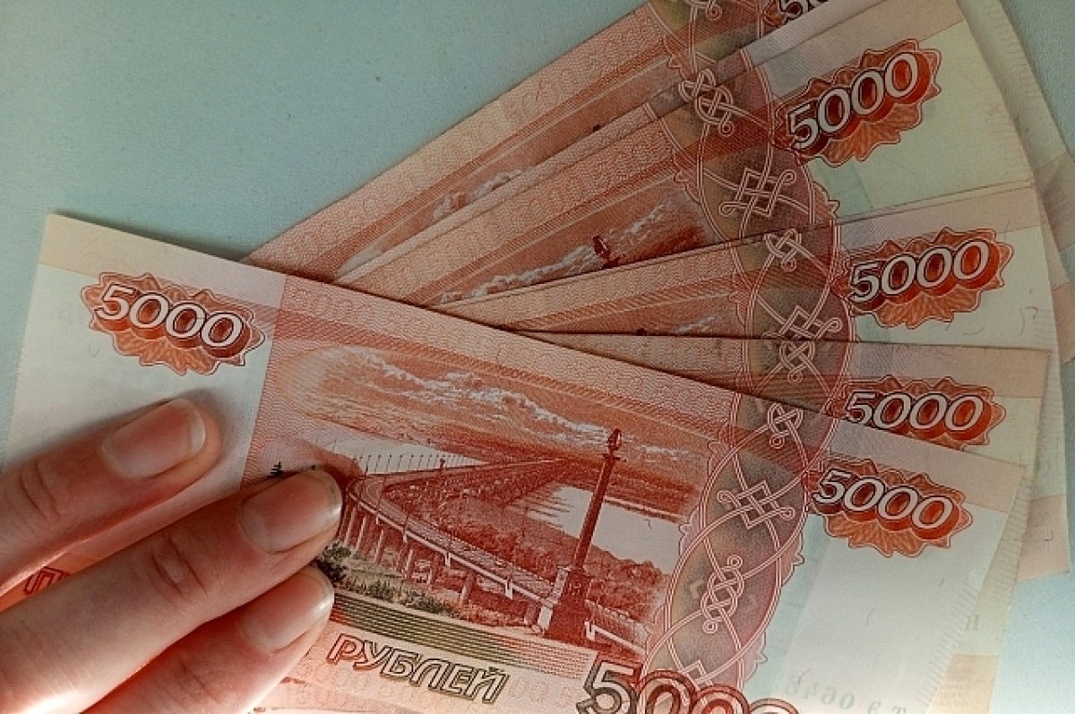    В Тюмени пенсионерке, проработавшей 30 лет на флоте, платят 10 тыс рублей
