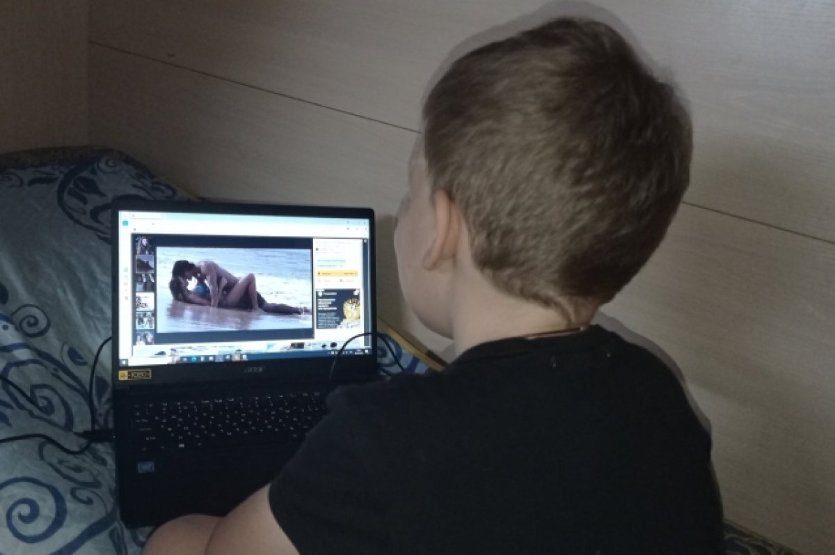    На «Разговорах о важном» чаще обсуждают гражданские и исторические темы. Но, видимо, на беседы о браке и детях школьники реагируют острее.