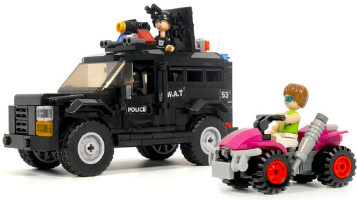 Собираем полицейский бронированный автомобиль из LEGO - Sluban M38-B0653