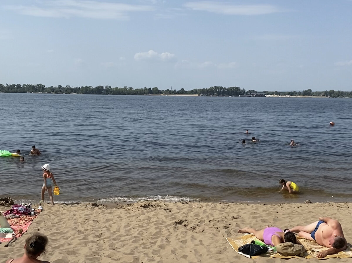 Пляж, набережная и снова по самарским улицам! По Чапаевской от  Ленинградской до площади Куйбышева. Продолжение путешествия по Самаре. |  Павел Бочкарев Путешествуем вместе | Дзен