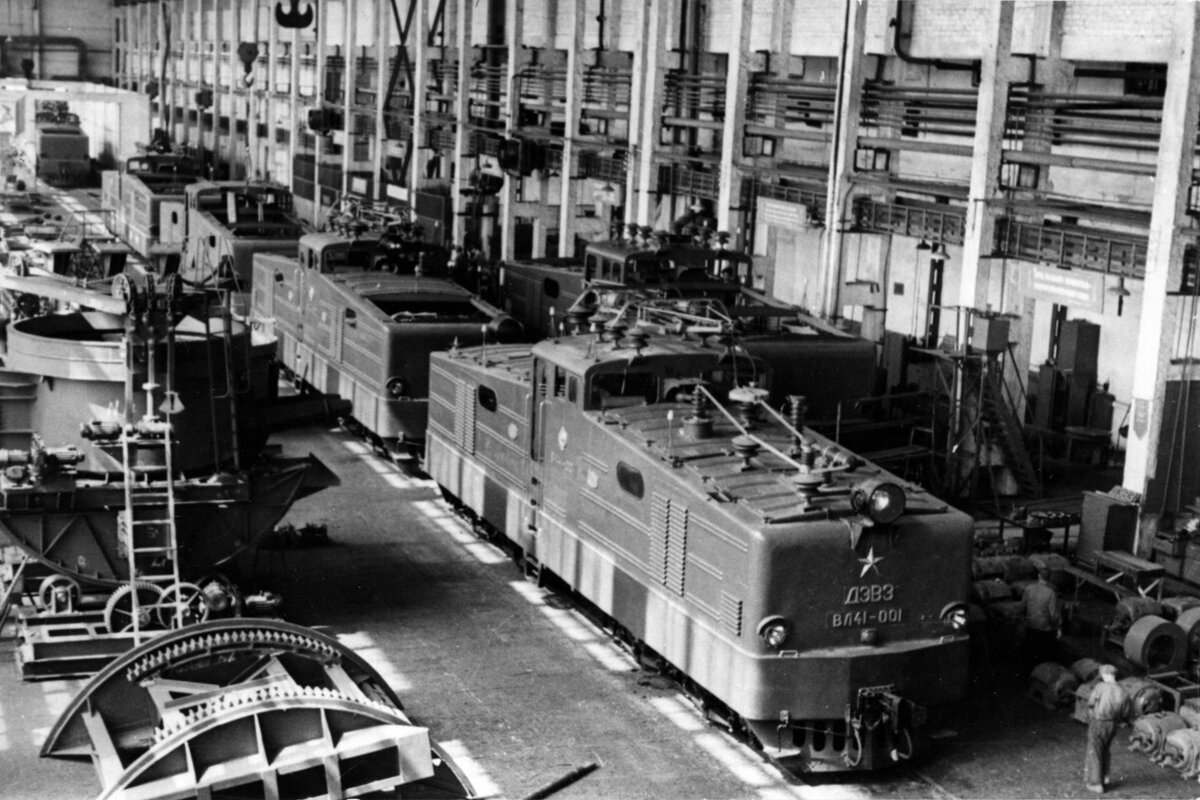 Днепропетровский электровозостроительный завод, , УССР, 1962 Фото из коллекции railgallery.ru. Прислал ЕвРо