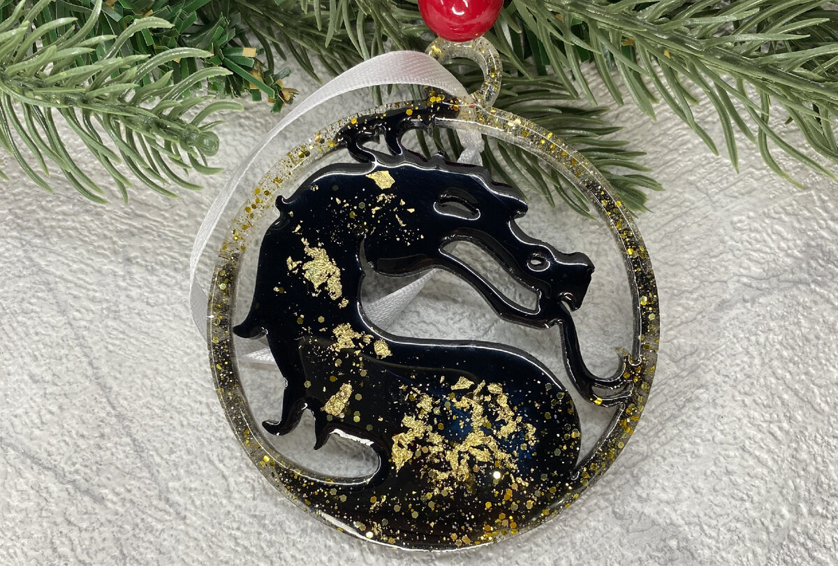 Дракон из эпоксидной смолы