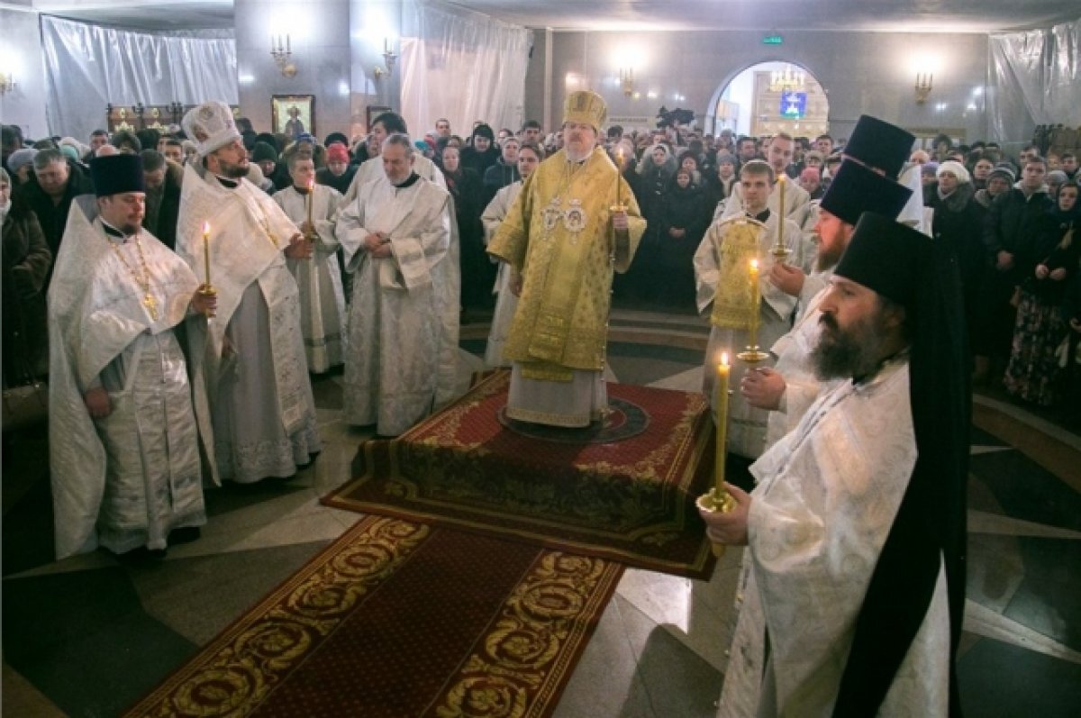    Раскидавшего останки барана в храме Красноярска отправили на лечение