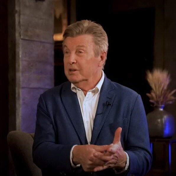     Лев Лещенко рассказал, почему больше нет фундаментальных песен и дружбы в шоу-бизнесе