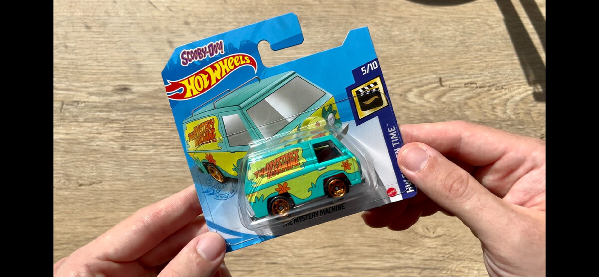 2021 Hot Wheels HW Screen Time The Mystery Machine Scooby-Doo!