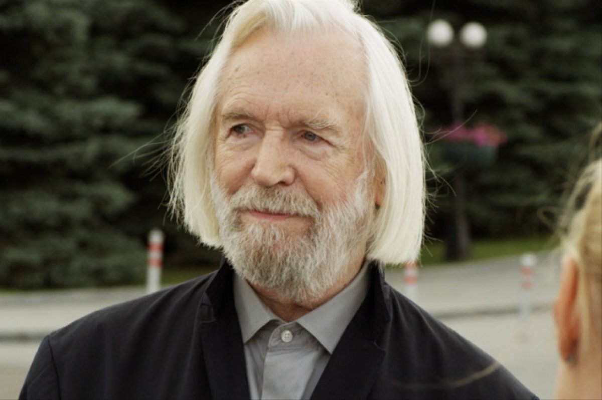    90-летний Станислав Любшин играет вторую премьеру в юбилейном году