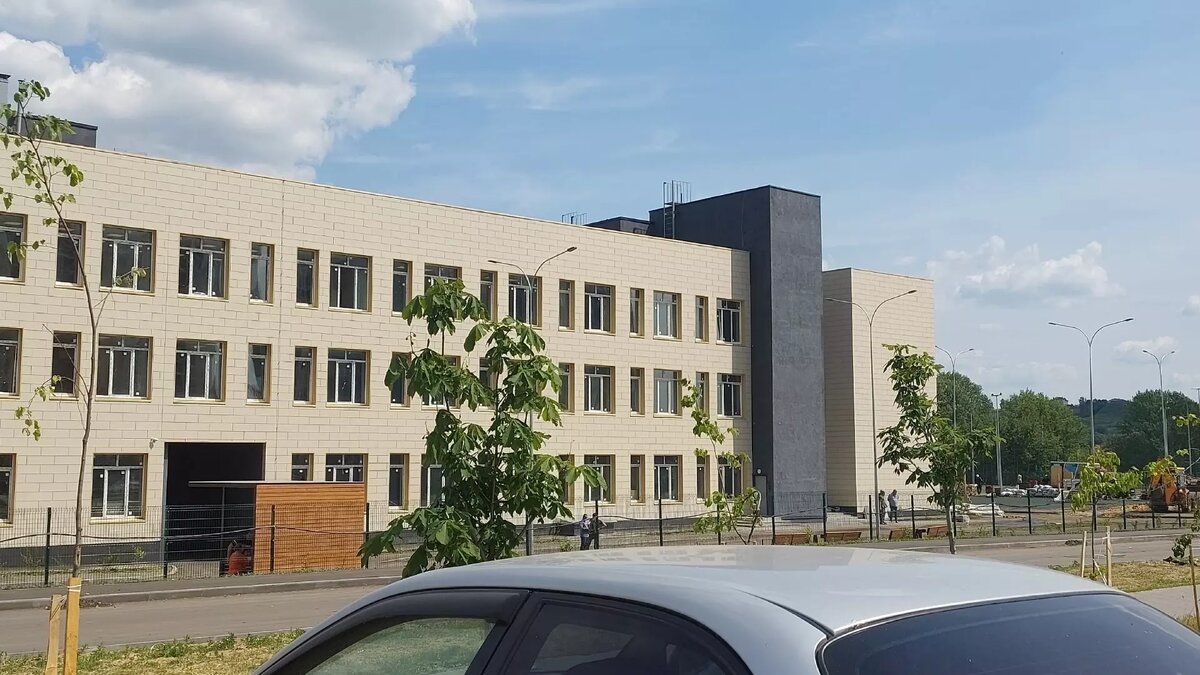     Утечку воды, образовавшуюся в корпусе «Школы 800» на Автозаводе при запуске дополнительной системы отопления, оперативно остановили. Неполадки устраняются, рассказали NewsNN в учреждении.