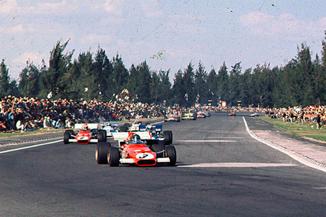 Тесное взаимодействие с болельщиками на Гран-При 1970
