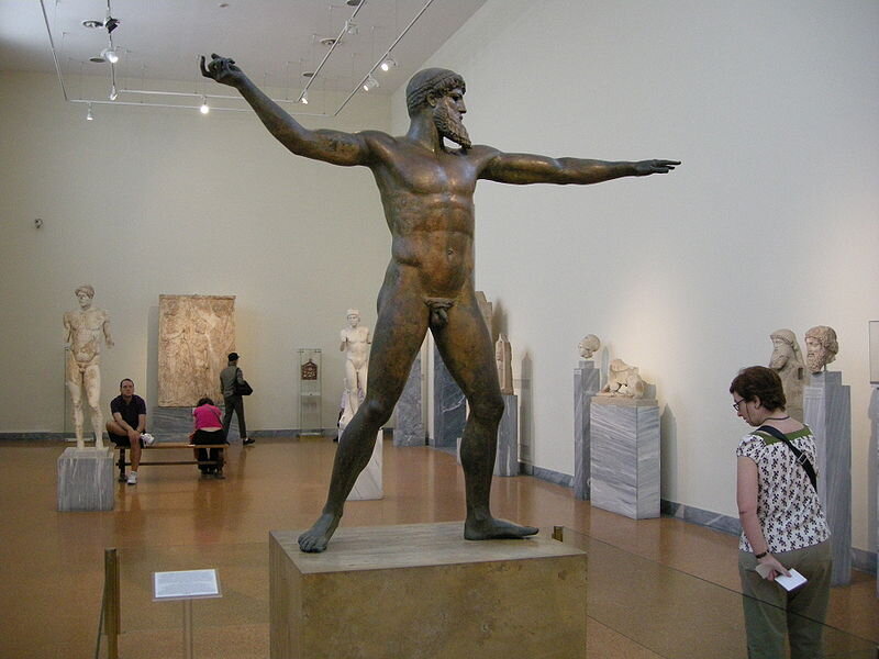 Статуя Посейдона(Зевса) найденная у мыса Артемисон