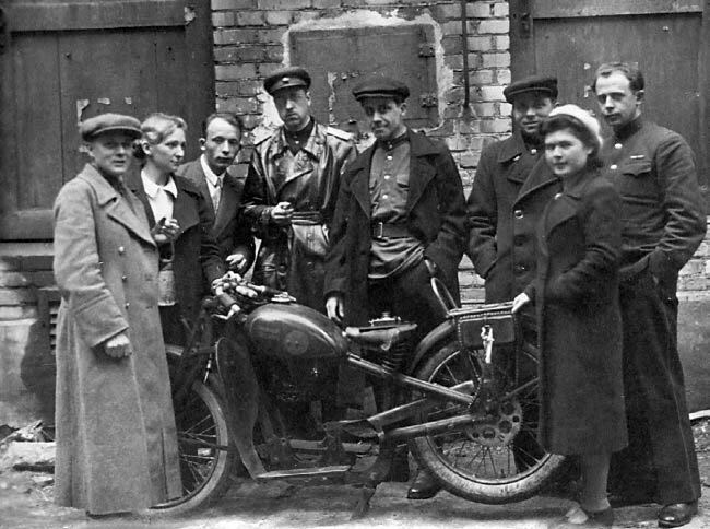 Сотрудники правоохранительных органов. Послевоенное время. Фото из интернета.