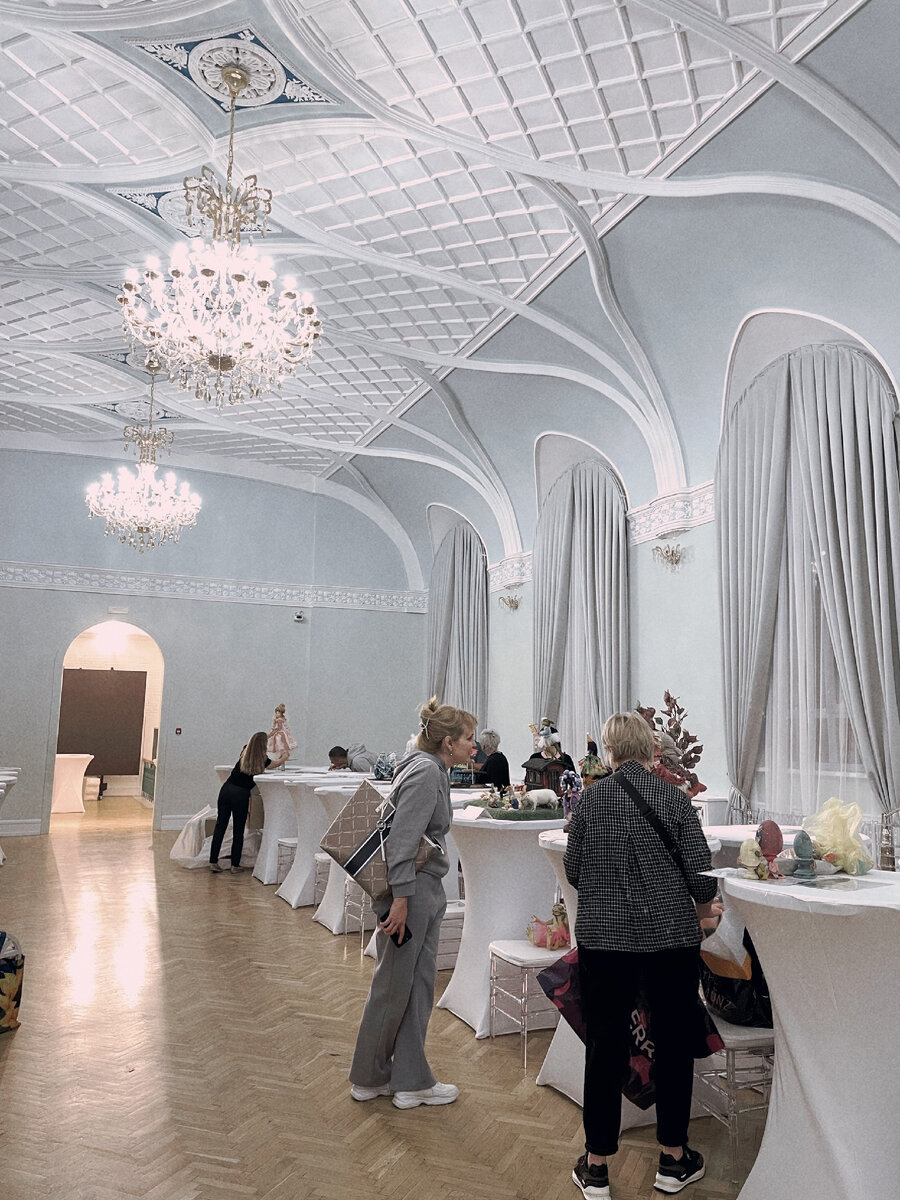 Выставочный зал