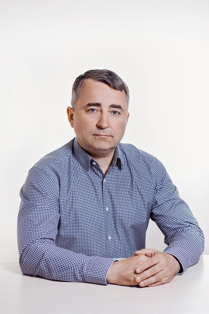 Директор сети медицинских центров Вита Владимир Алексеевич Николаев