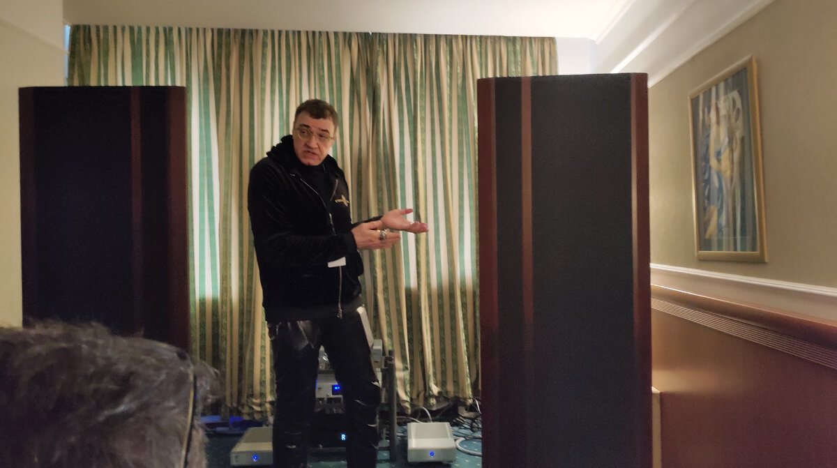 Михаил Кучеренко 