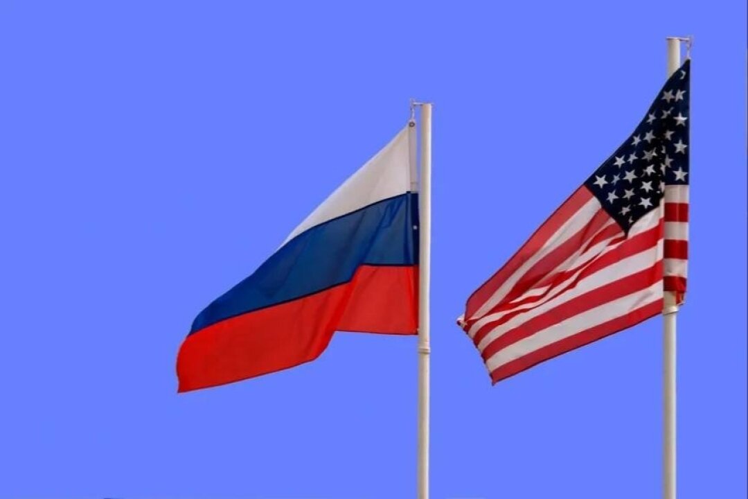 Флаг России и США. Российский и американский флаги. Россия и США. Россия США флажки.