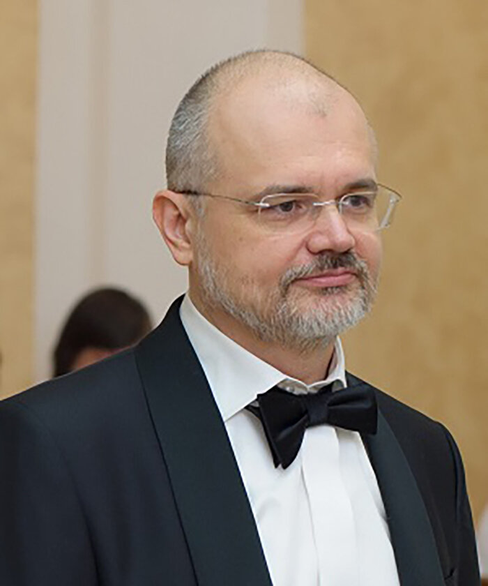 Д.Е. Галковский