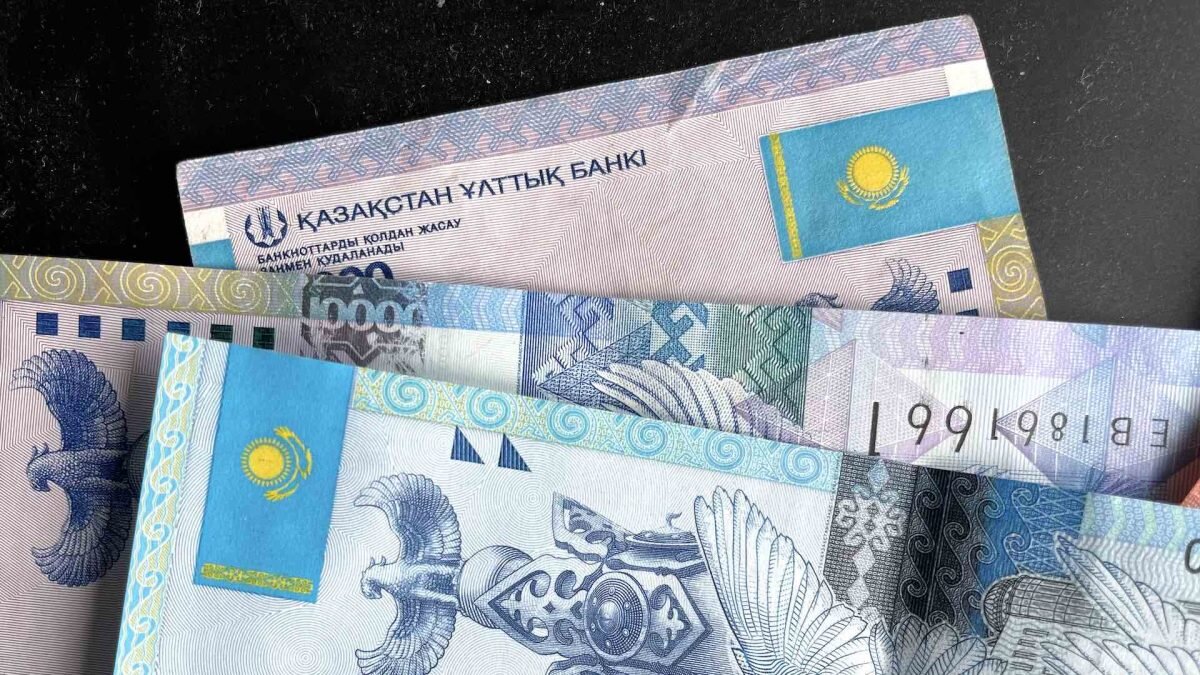    Фото: Bizmedia.kz Август Макаров