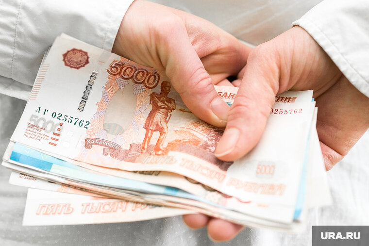    С Виталия Иваненко взыскали сумму взятки в доход РФ