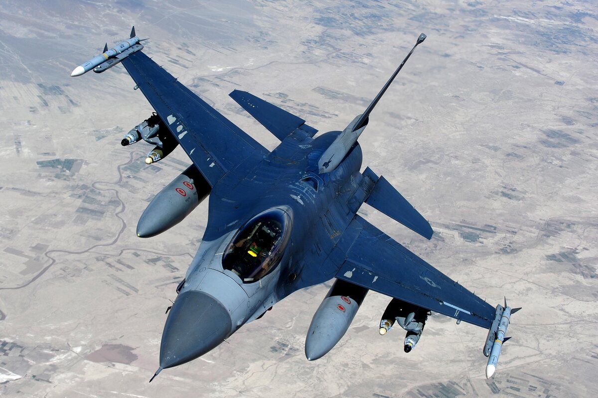    (cc) U. S. Department of Defense