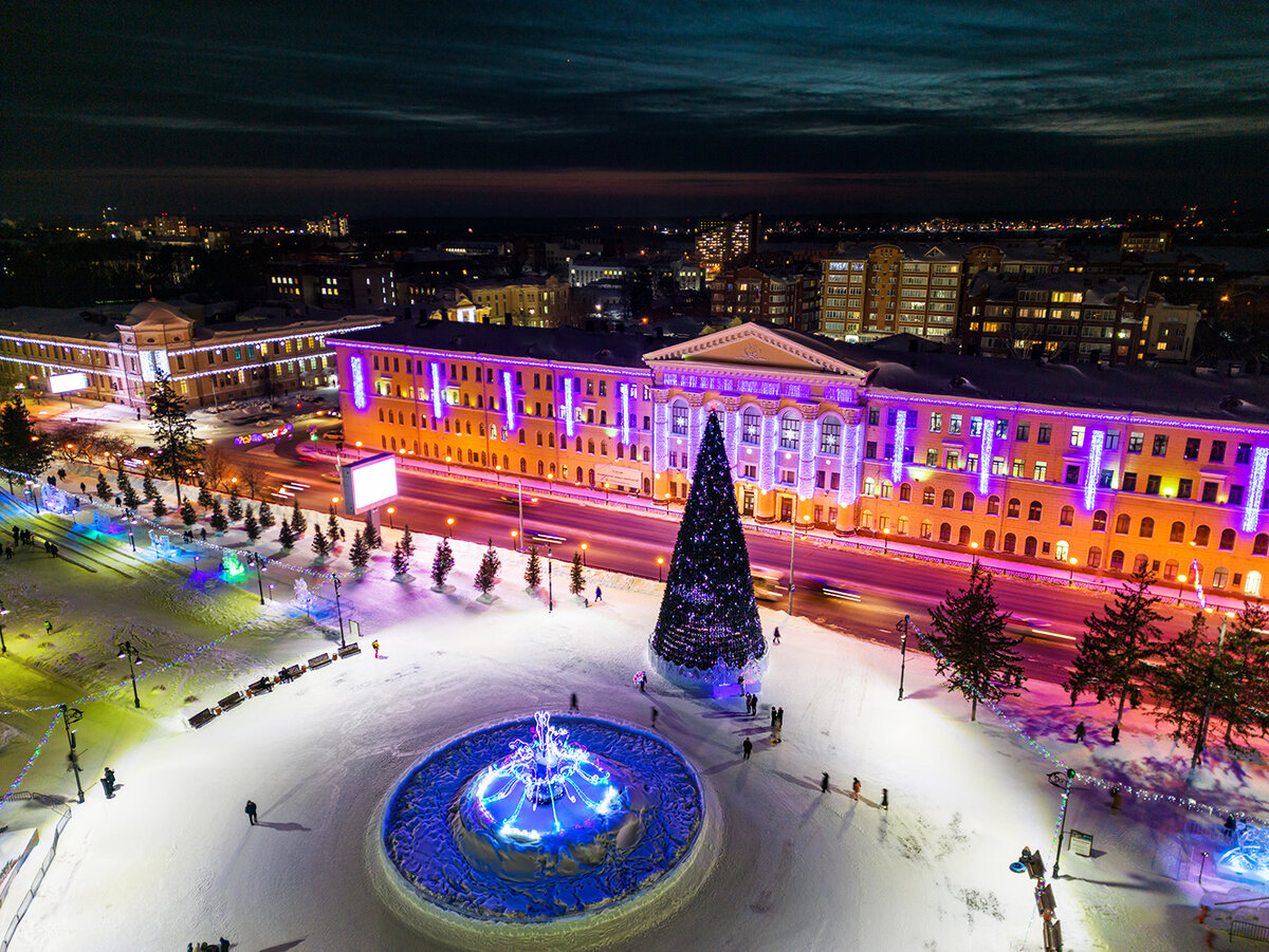 Видеогирлянда на городских елках