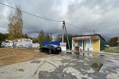    В Краснопахорском ликвидировали незаконные коммерческие объекты ©
