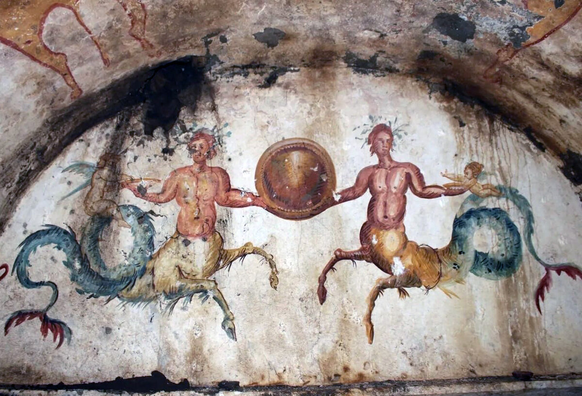 Мифические существа: Metropolitana di Napoli