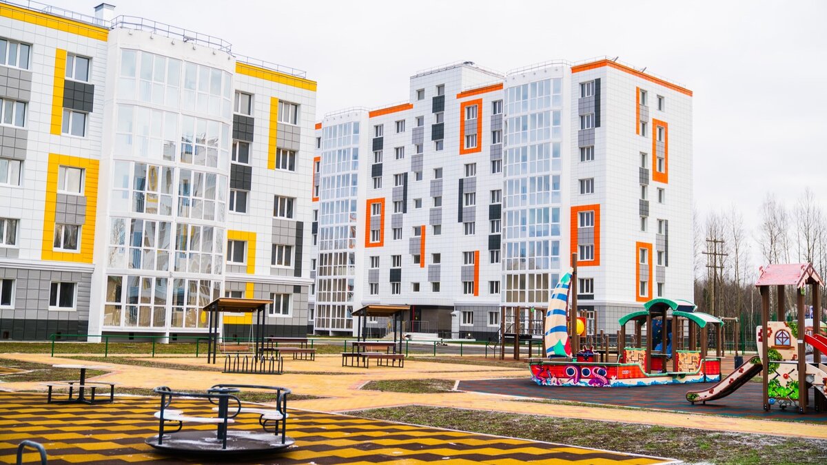    В Нефтеюганском районе планируют досрочно завершить программу переселения из ветхого и аварийного жилья