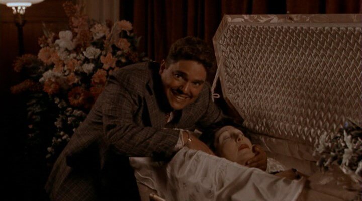 Об Анджело долгое время мало что известно, пока не случается встречи с его матерью. 