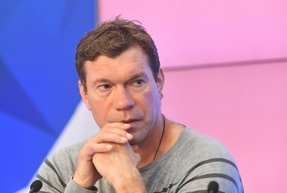    Олег Царев