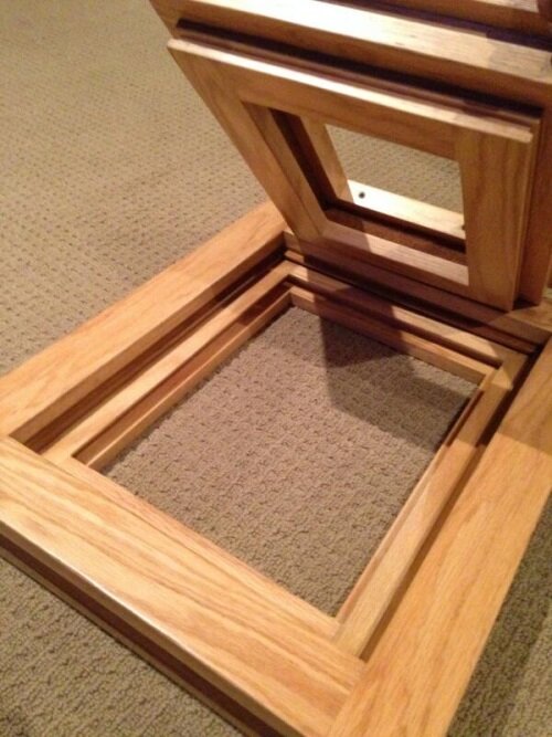 Оконная рама, с секретом внутри - см. фото ниже