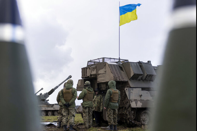    Бойцы ВСУ сдаются в плен на разных направлениях