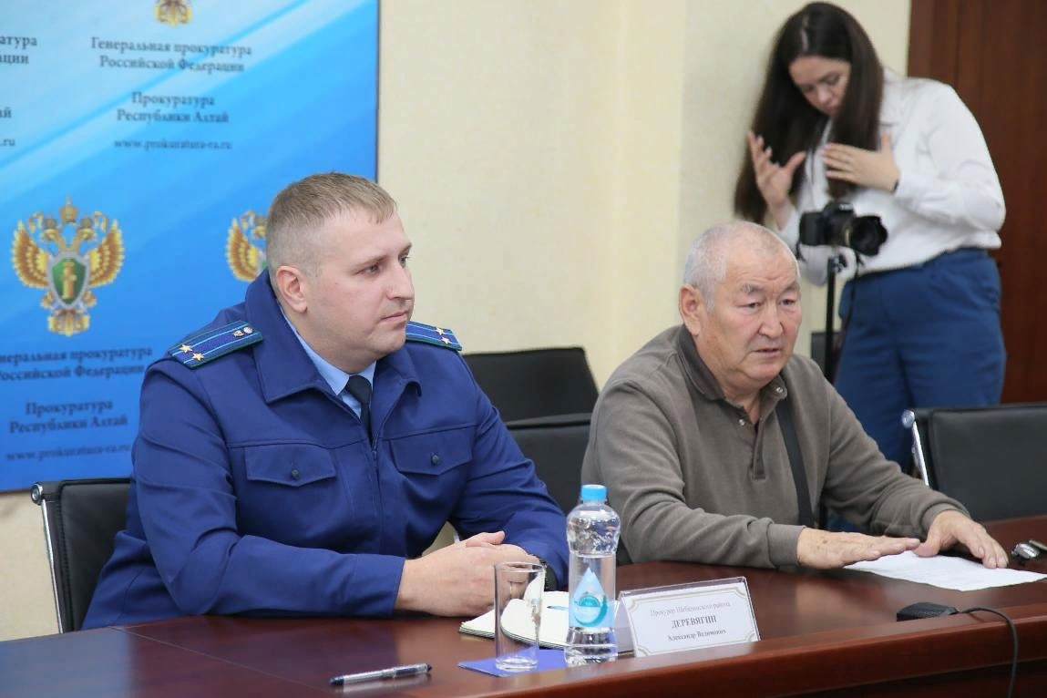 Дмитрий Демешин. Фото: официальная страница Теленгит-Сортогойское сельское поселение